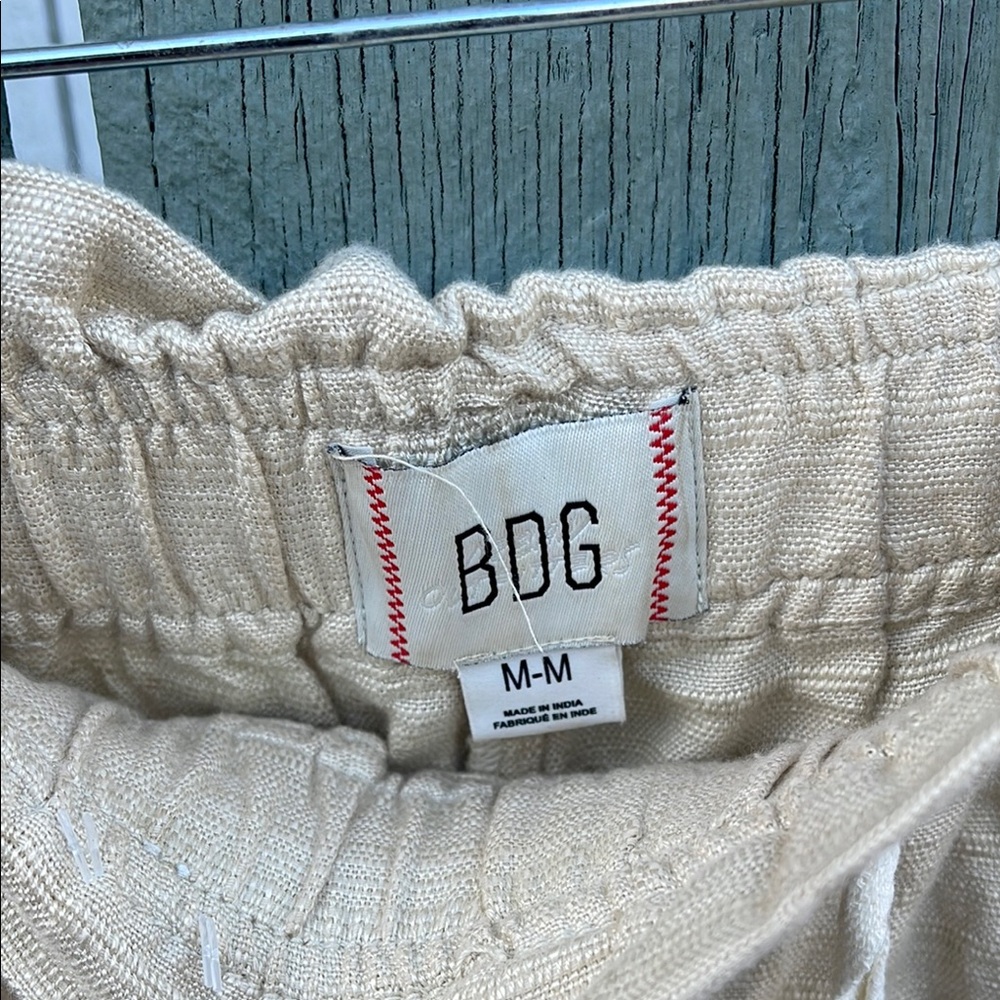 BDG Women's Tan Frayed Hem Shorts - Picture 3 of 9